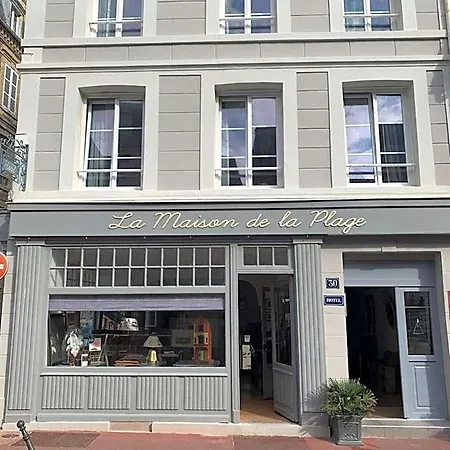 ホテル La Maison De La 2*