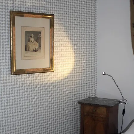 La Maison De La Hotel