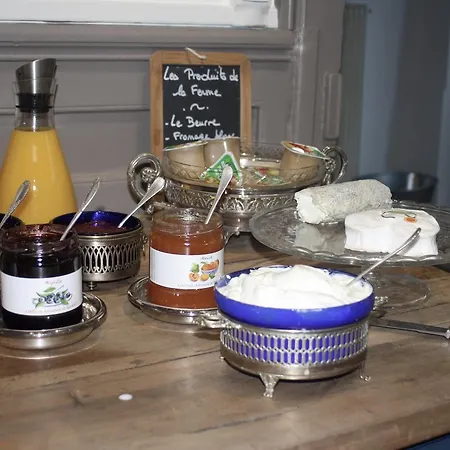 La Maison De La Hotel