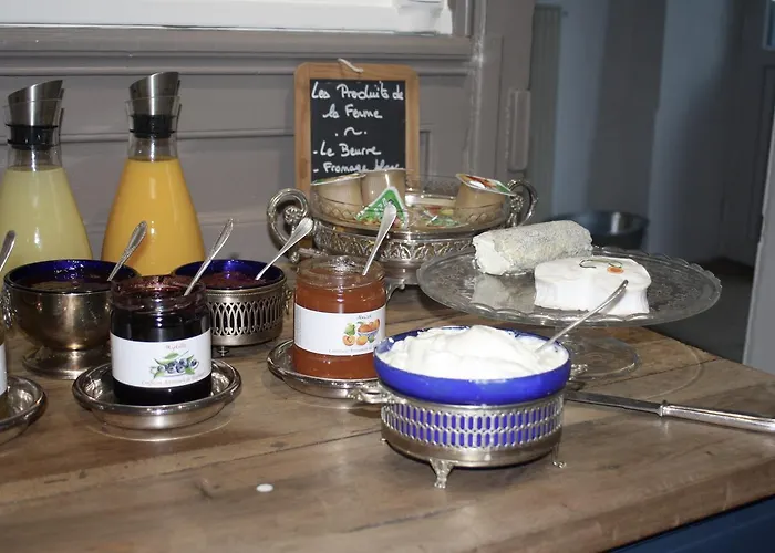 La Maison De La Hotel