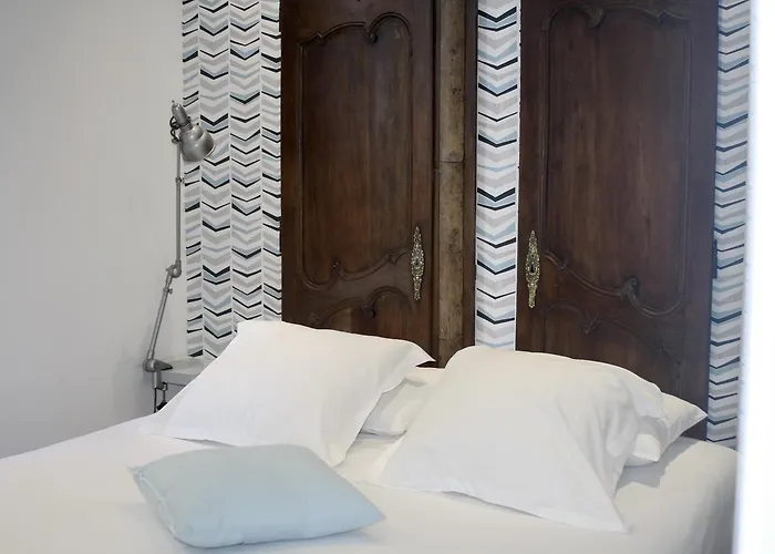 La Maison De La Hotel 2*